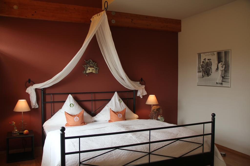 Hotellerie&Spa "Einfach Schon" Дрезден Стая снимка
